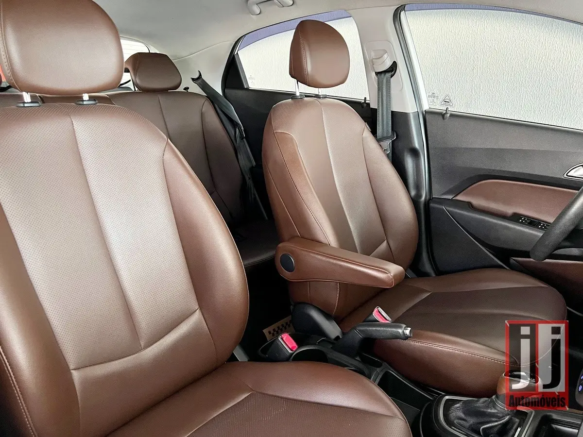 HYUNDAI HB 20 Hatch X - Foto