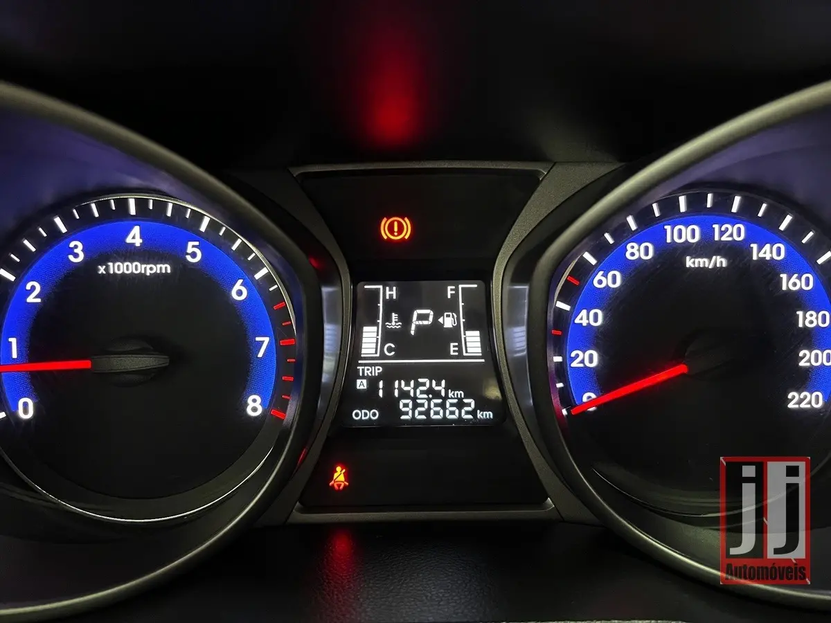 HYUNDAI HB 20 Hatch X - Foto