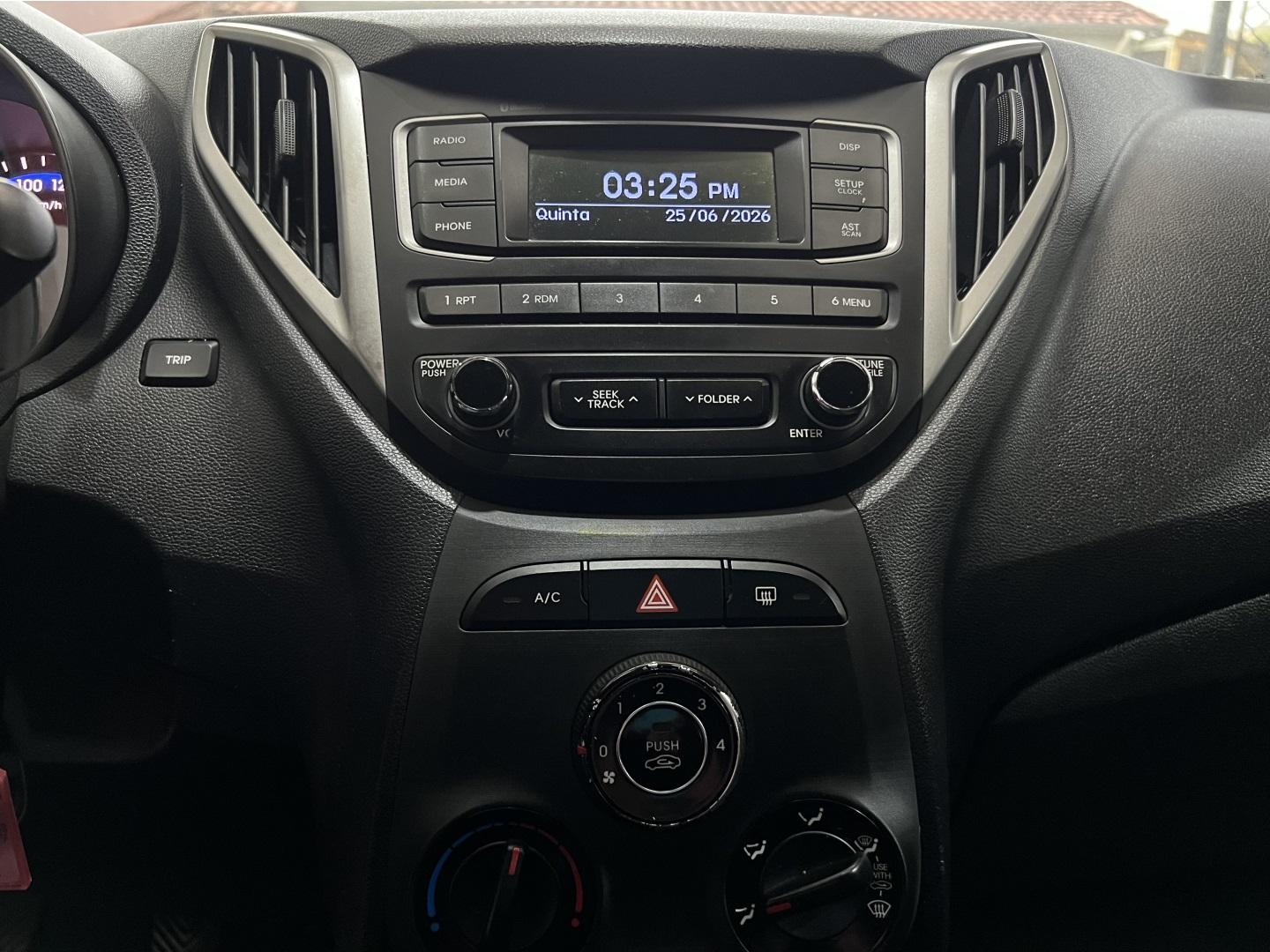 HYUNDAI HB 20 Hatch - Foto