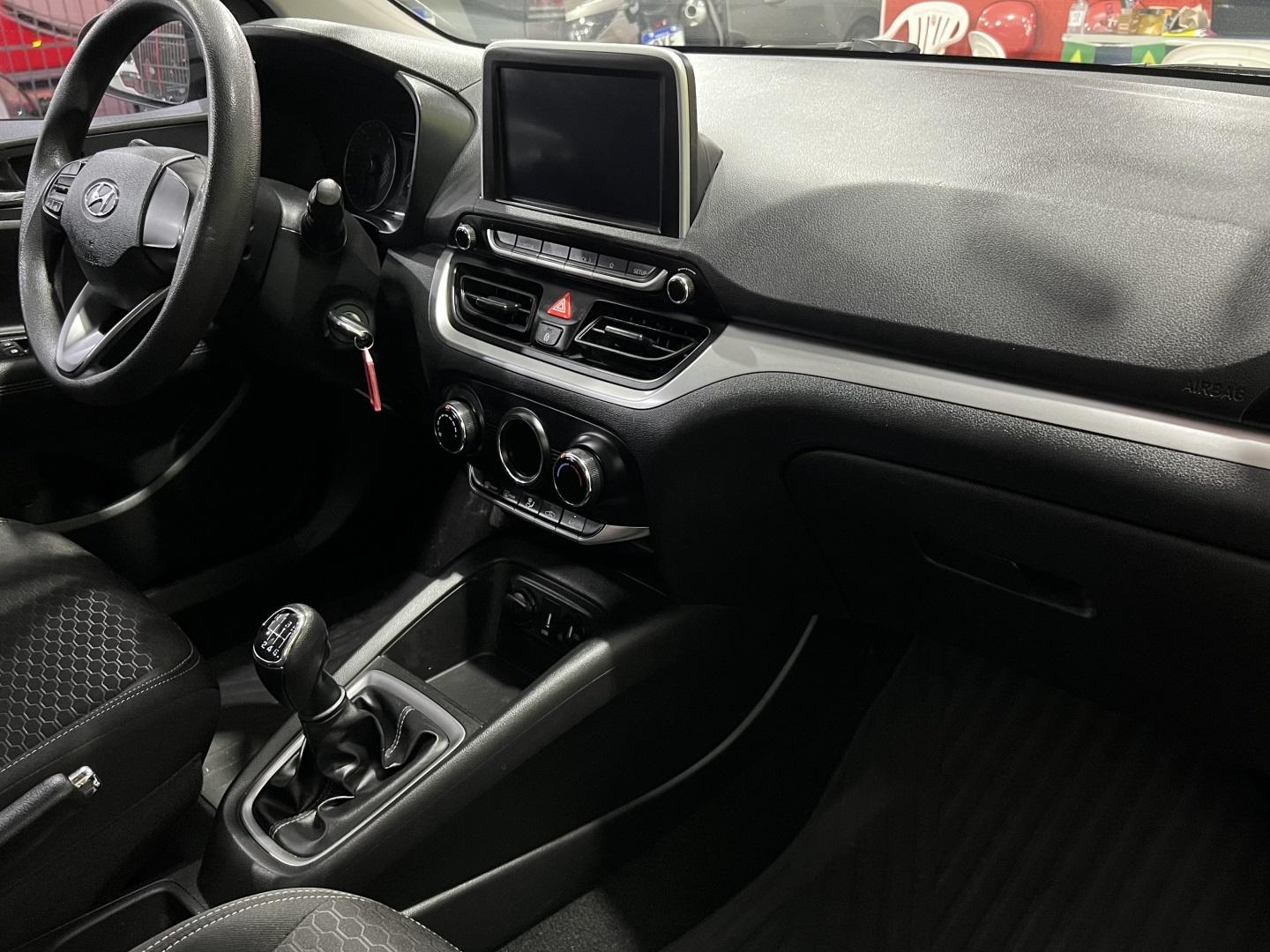 HYUNDAI HB 20 Hatch - Foto