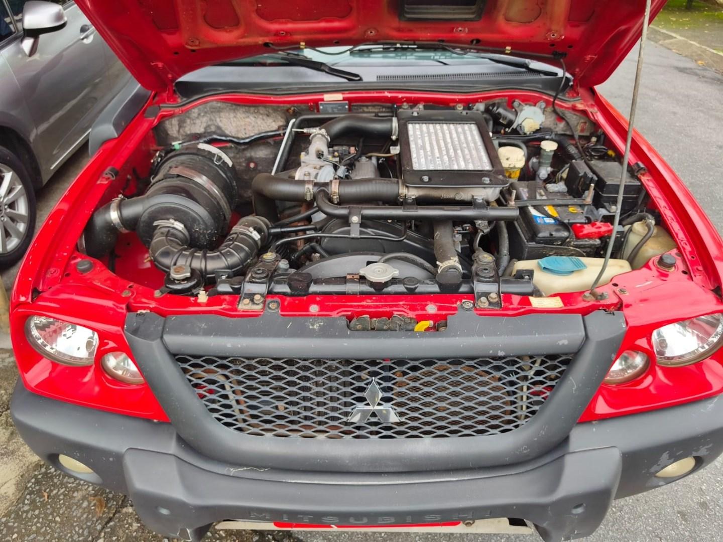 MITSUBISHI L 200 Savana - Foto