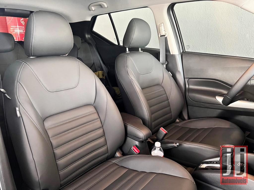 NISSAN Kicks - Foto