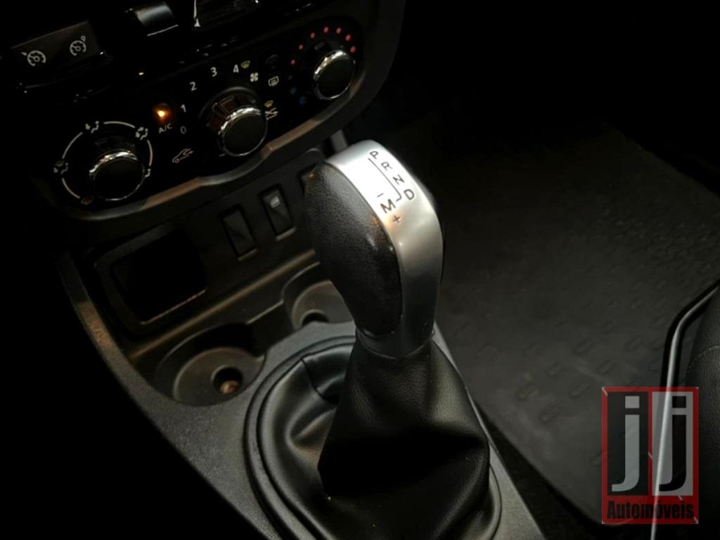 RENAULT Duster - Foto