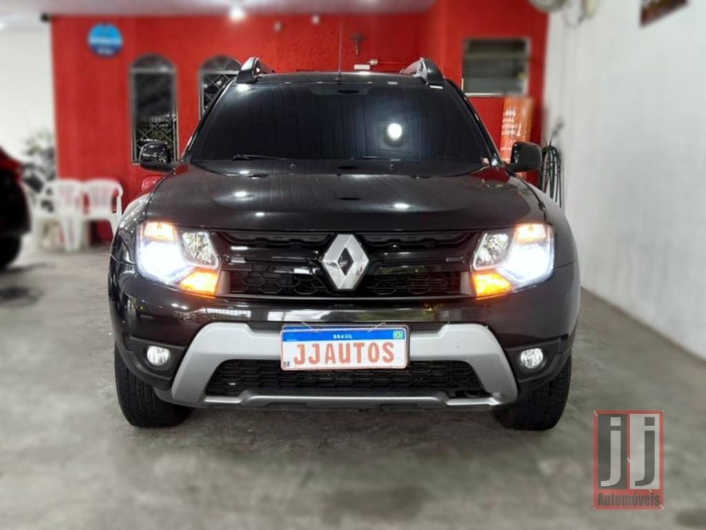 RENAULT Duster - Foto