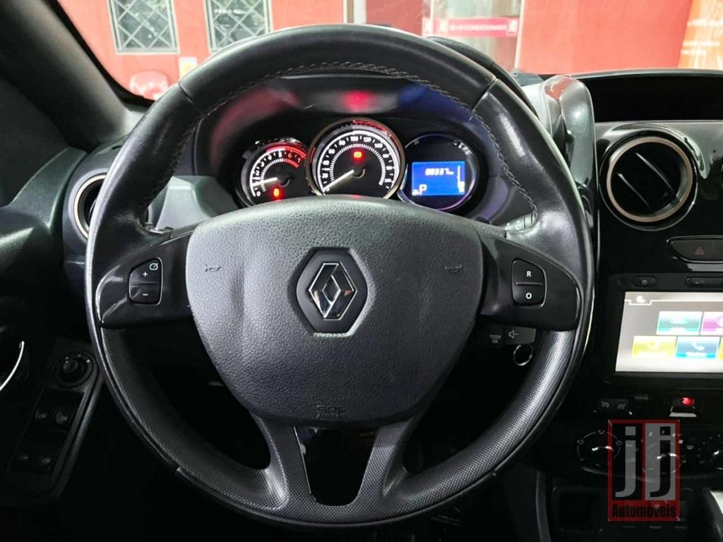 RENAULT Duster - Foto