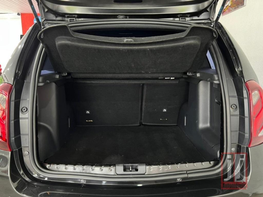 RENAULT Duster - Foto