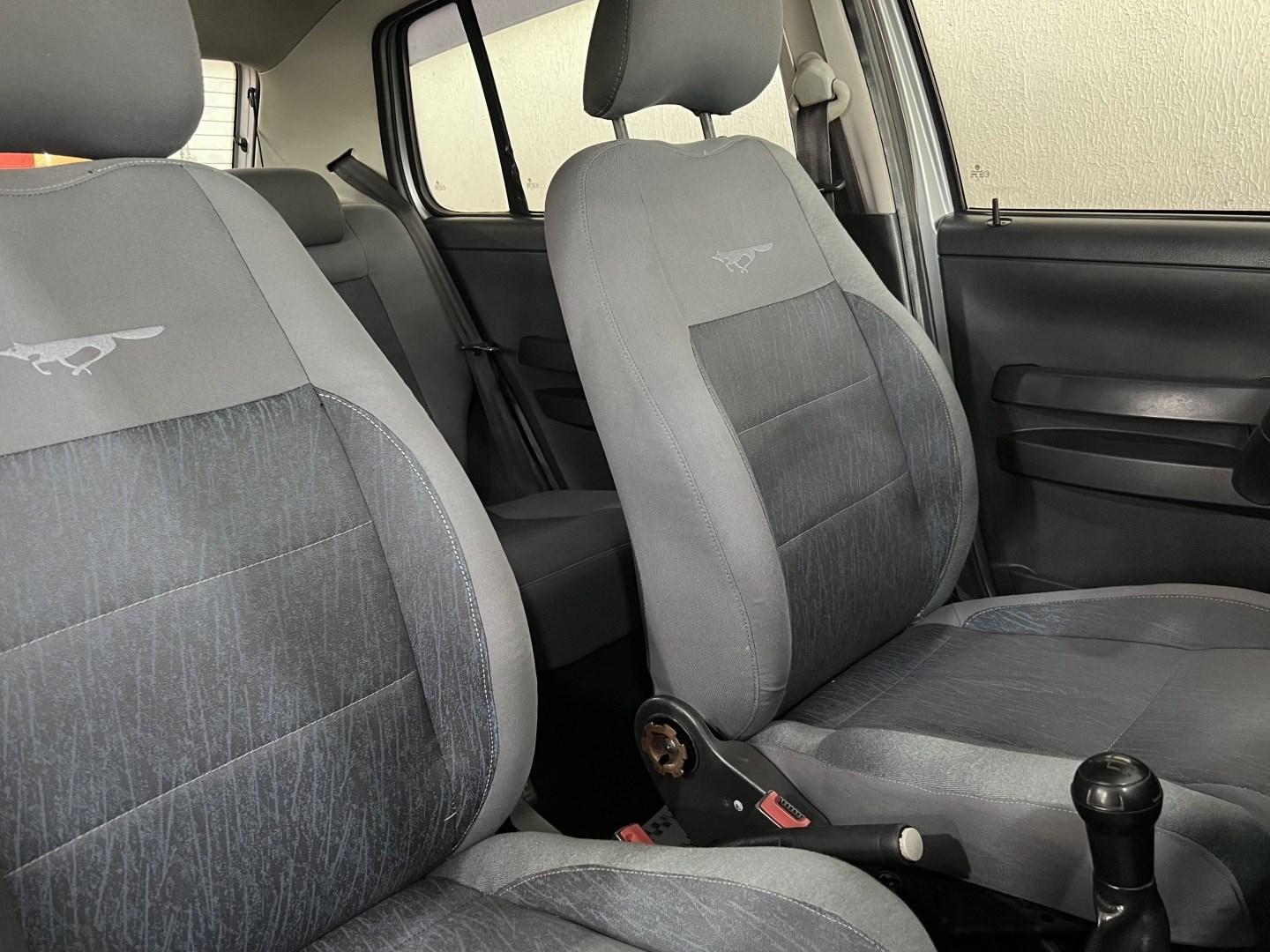 VOLKSWAGEN Crossfox - Foto