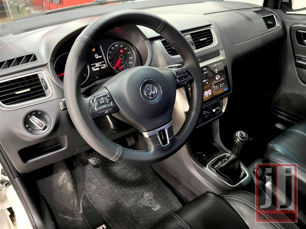 VOLKSWAGEN Fox - Foto