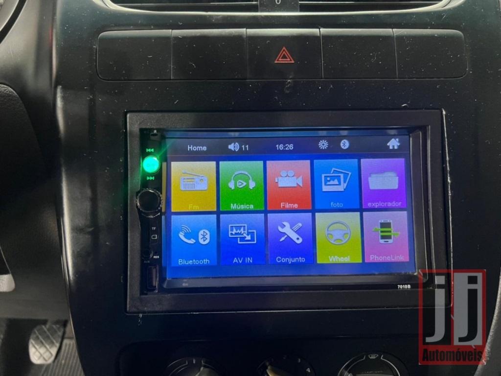 VOLKSWAGEN Fox - Foto