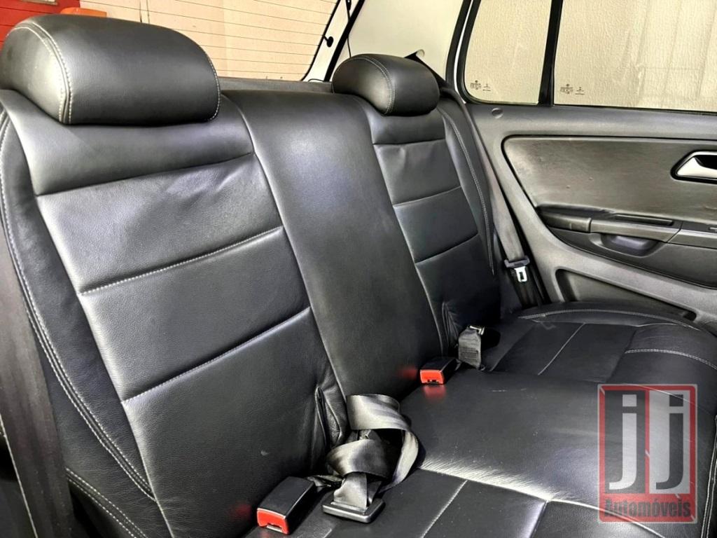 VOLKSWAGEN Fox - Foto