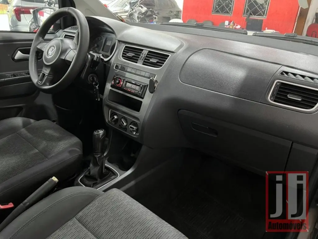 VOLKSWAGEN Fox - Foto