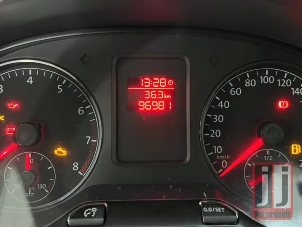 VOLKSWAGEN Fox - Foto