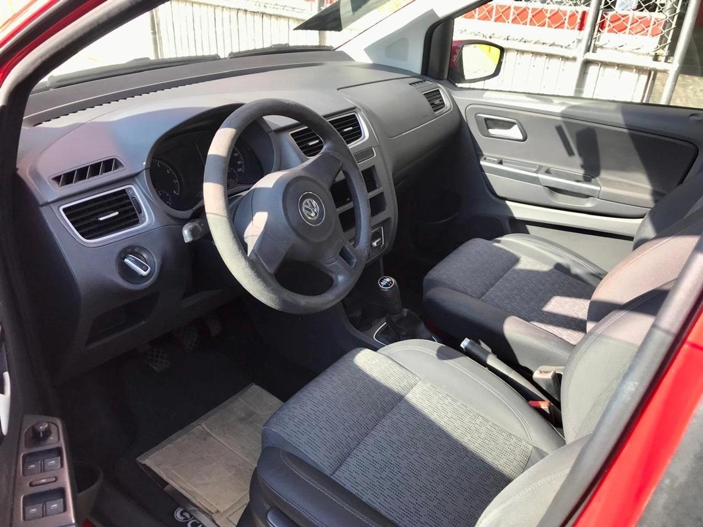 VOLKSWAGEN Fox - Foto