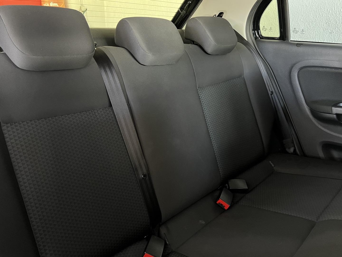 VOLKSWAGEN Gol - Foto