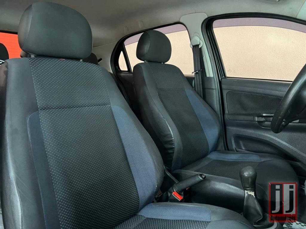 VOLKSWAGEN Gol - Foto