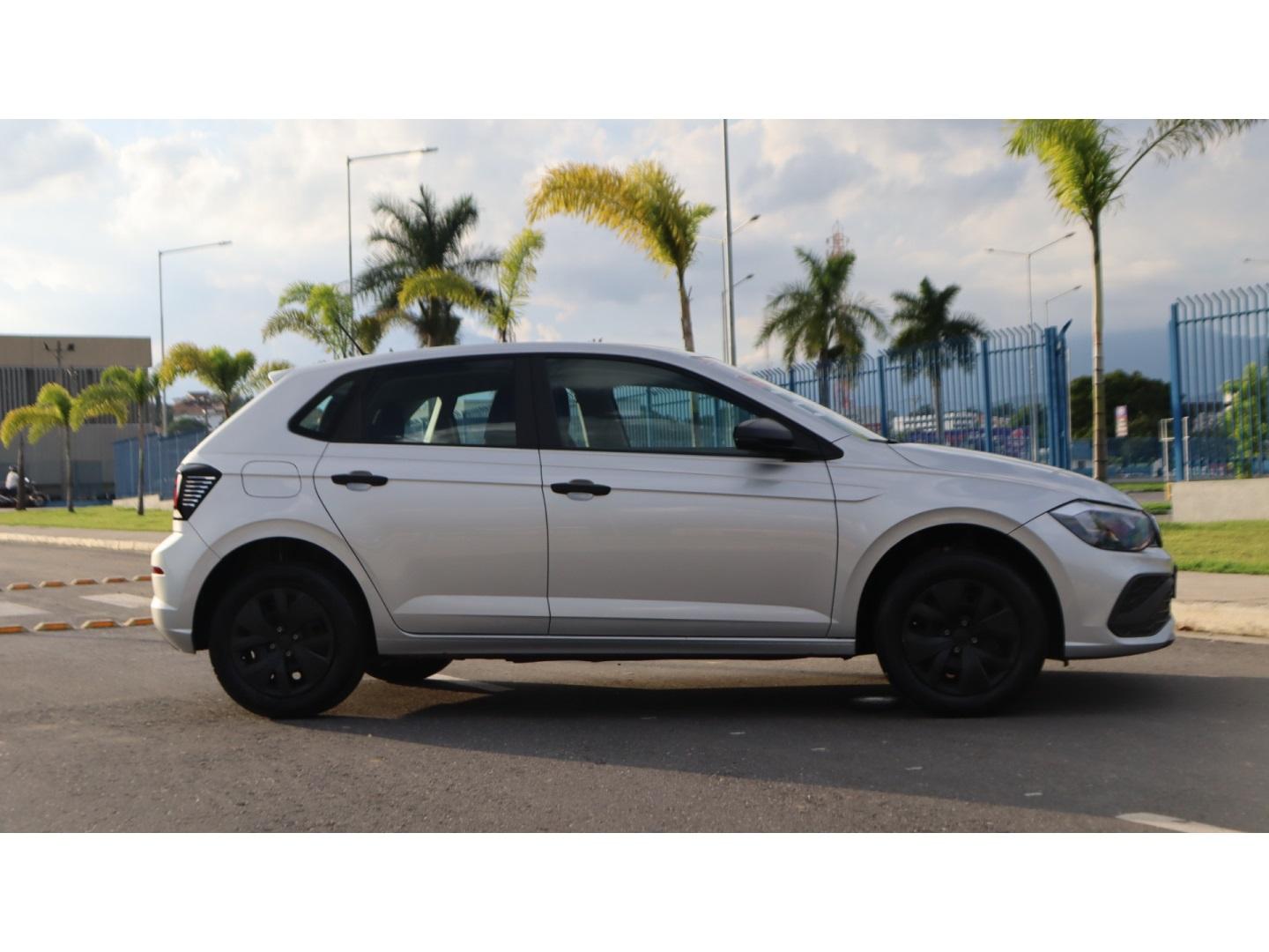 VOLKSWAGEN Polo Hatch - Foto