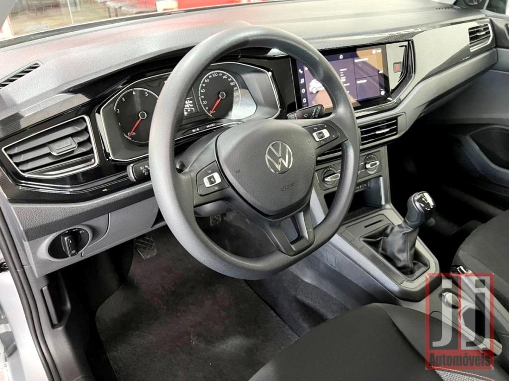 VOLKSWAGEN Polo Hatch - Foto