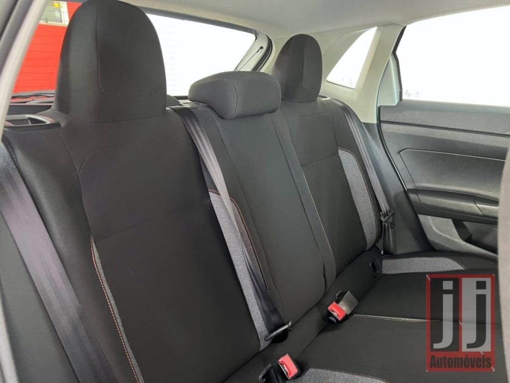 VOLKSWAGEN Polo Hatch - Foto