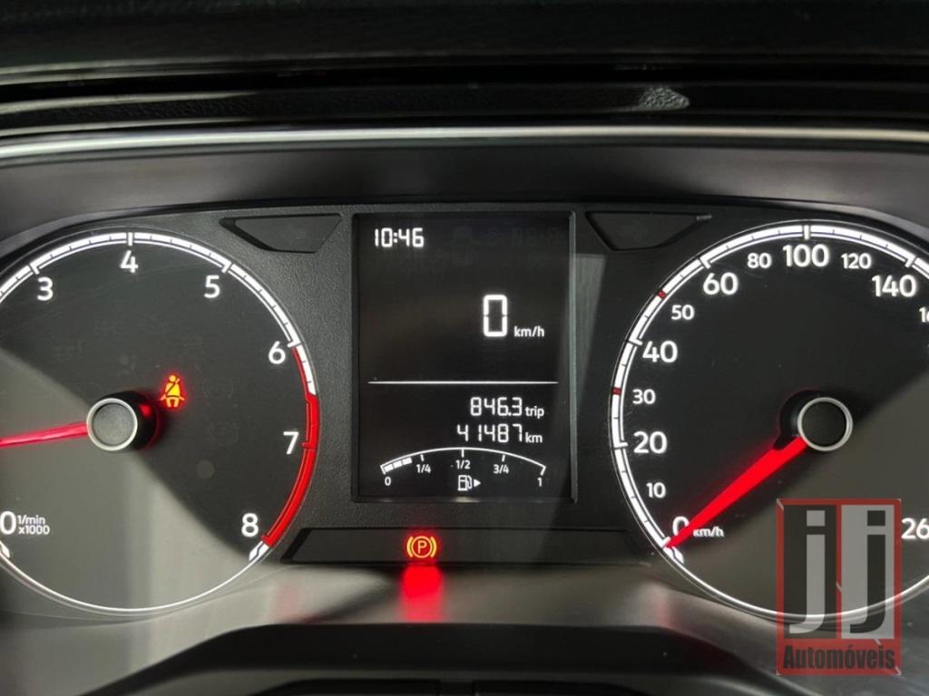 VOLKSWAGEN Polo Hatch - Foto