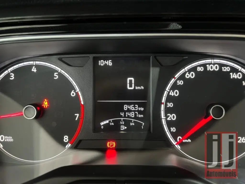 VOLKSWAGEN Polo Hatch - Foto