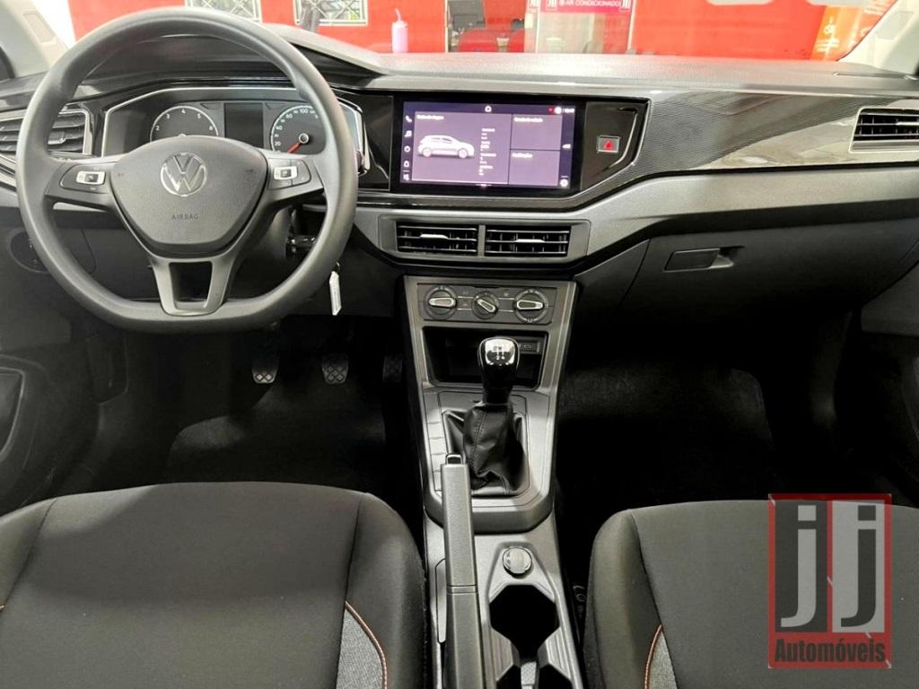 VOLKSWAGEN Polo Hatch - Foto