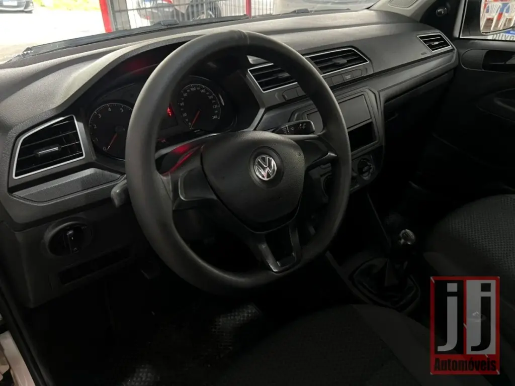 VOLKSWAGEN Saveiro - Foto