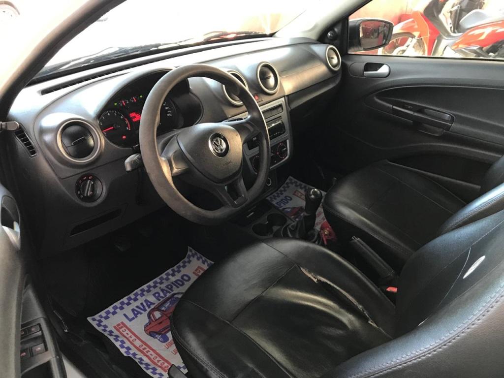 VOLKSWAGEN Saveiro - Foto