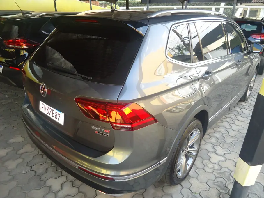 VOLKSWAGEN Tiguan - Foto