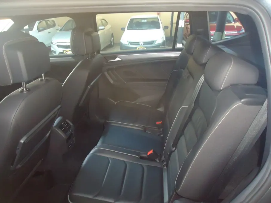 VOLKSWAGEN Tiguan - Foto