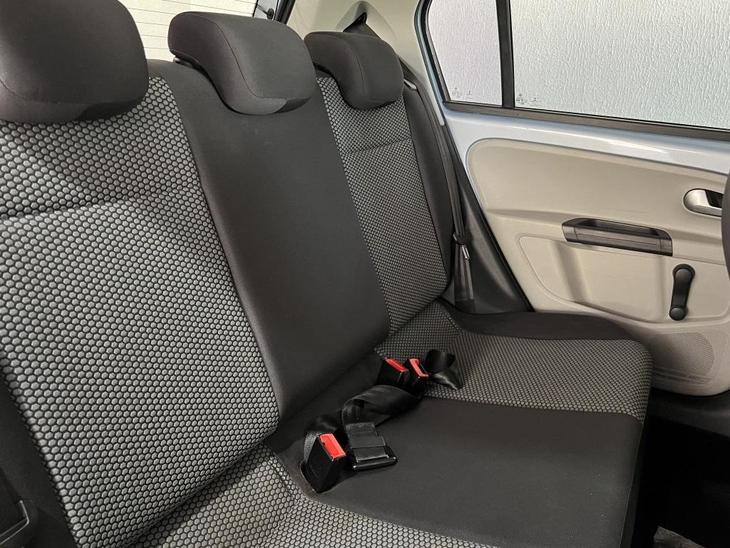 VOLKSWAGEN UP - Foto