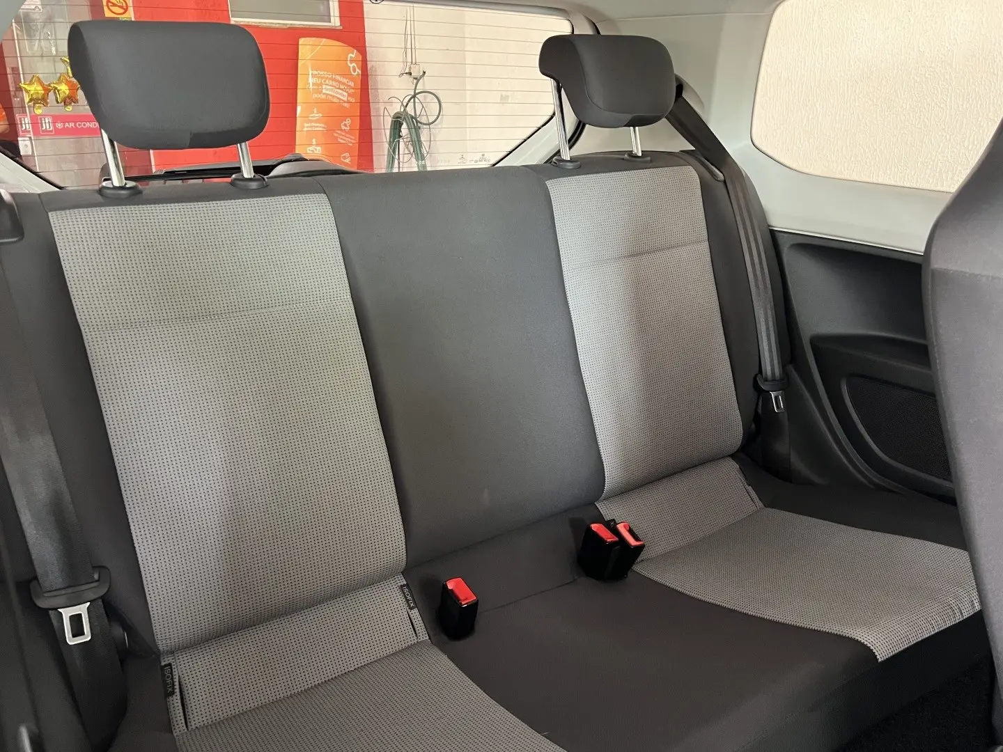 VOLKSWAGEN UP - Foto