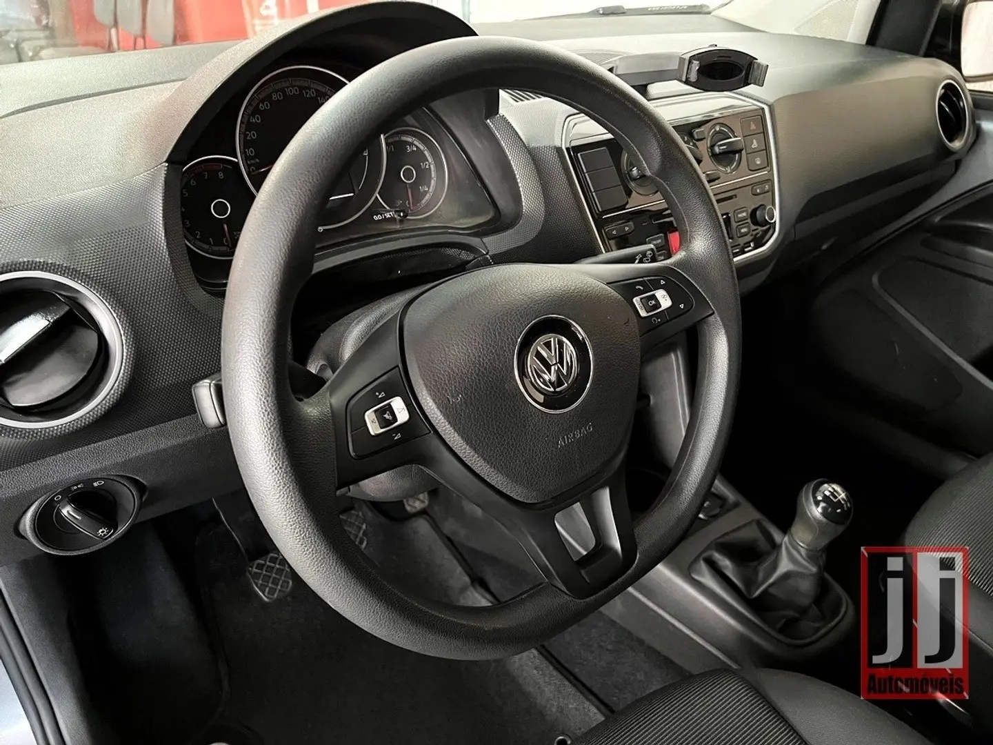 VOLKSWAGEN UP - Foto