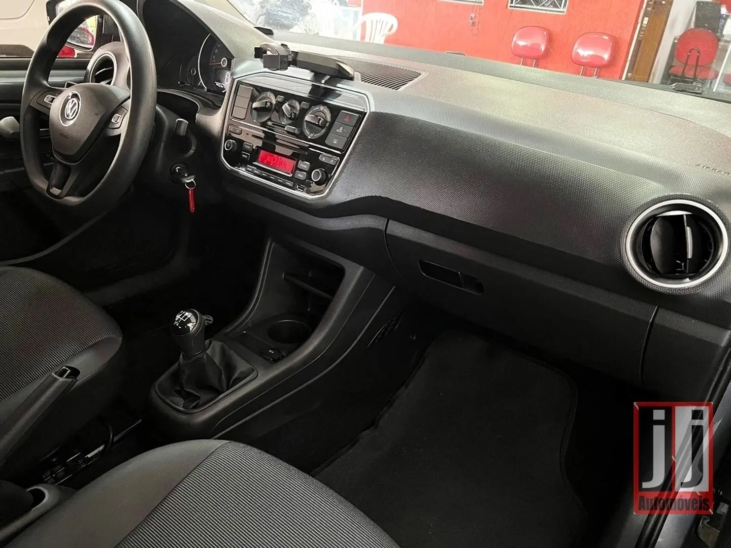 VOLKSWAGEN UP - Foto