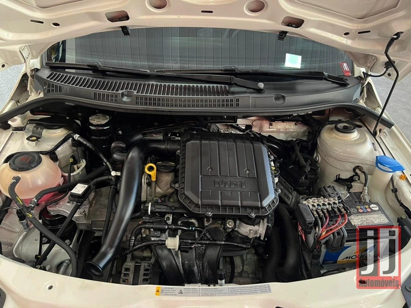 VOLKSWAGEN Voyage - Foto