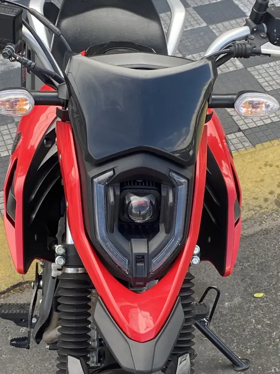 YAMAHA XTZ 150 Crosser - Foto