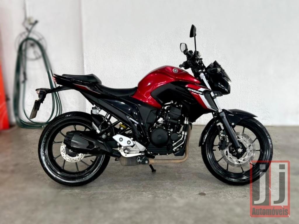YAMAHA YS Fazer 250 - Foto