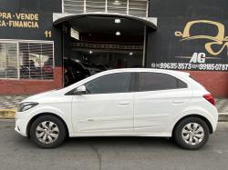 CHEVROLET Onix Hatch 1.0 4P FLEX