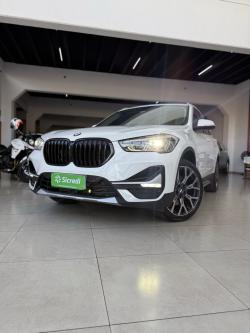 BMW X1 2.0 16V 4P S DRIVE 20I X-LINE TURBO AUTOMTICO