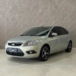 FORD Focus Hatch 1.6 16V 4P FLEX S