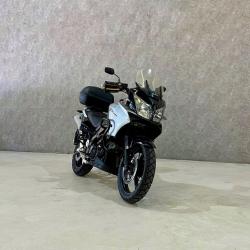 SUZUKI DL 1000 V-Strom A