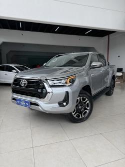 TOYOTA Hilux Caminhonete 2.8 16V SRV 4X4 DIESEL CABINE DUPLA AUTOMTICO