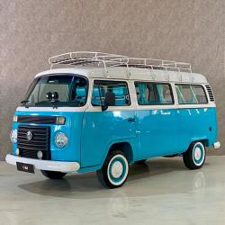 VOLKSWAGEN Kombi 1.4 FLEX STD