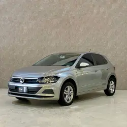 VOLKSWAGEN Polo Hatch 1.6 4P FLEX