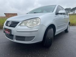 VOLKSWAGEN Polo Sedan 1.6 4P FLEX