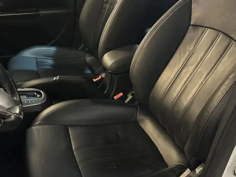 CHEVROLET Cruze Hatch 1.8 16V 4P LT SPORT FLEX AUTOM�TICO, Foto 4