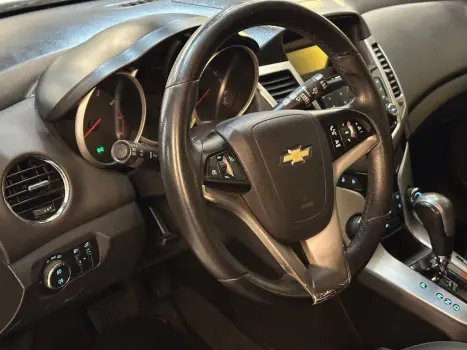 CHEVROLET Cruze Hatch 1.8 16V 4P LT SPORT FLEX AUTOM�TICO, Foto 6