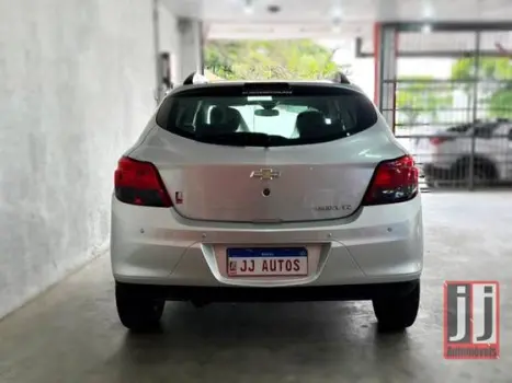 CHEVROLET Onix Hatch 1.4 4P FLEX LTZ, Foto 4