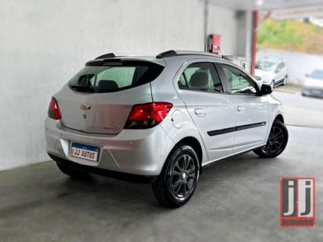 CHEVROLET Onix Hatch 1.4 4P FLEX LTZ, Foto 5