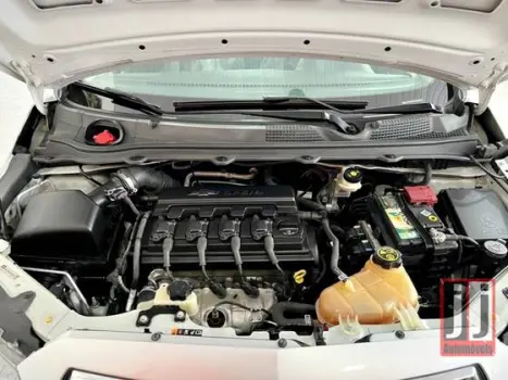 CHEVROLET Onix Hatch 1.4 4P FLEX LTZ, Foto 15