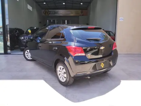 CHEVROLET Onix Hatch 1.0 4P FLEX JOY, Foto 4